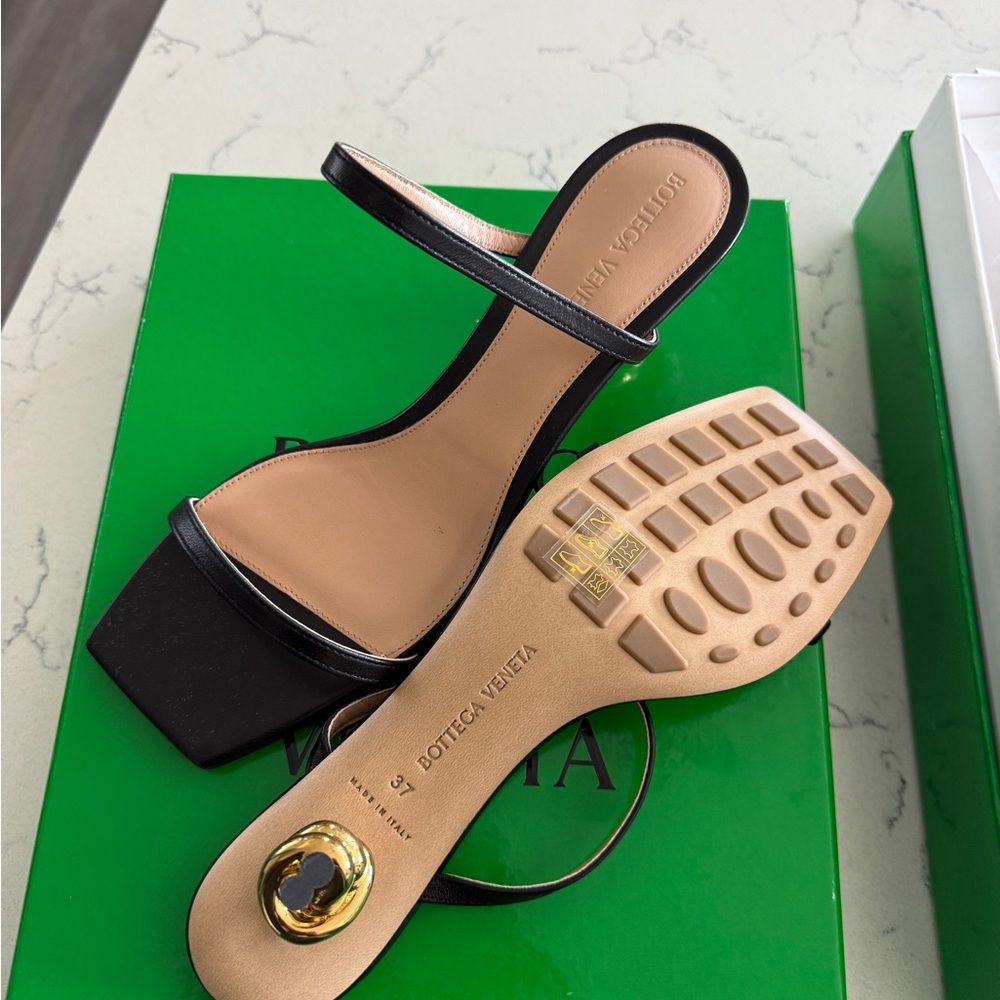 Bottega Veneta Black and Tan Heeled Sandals